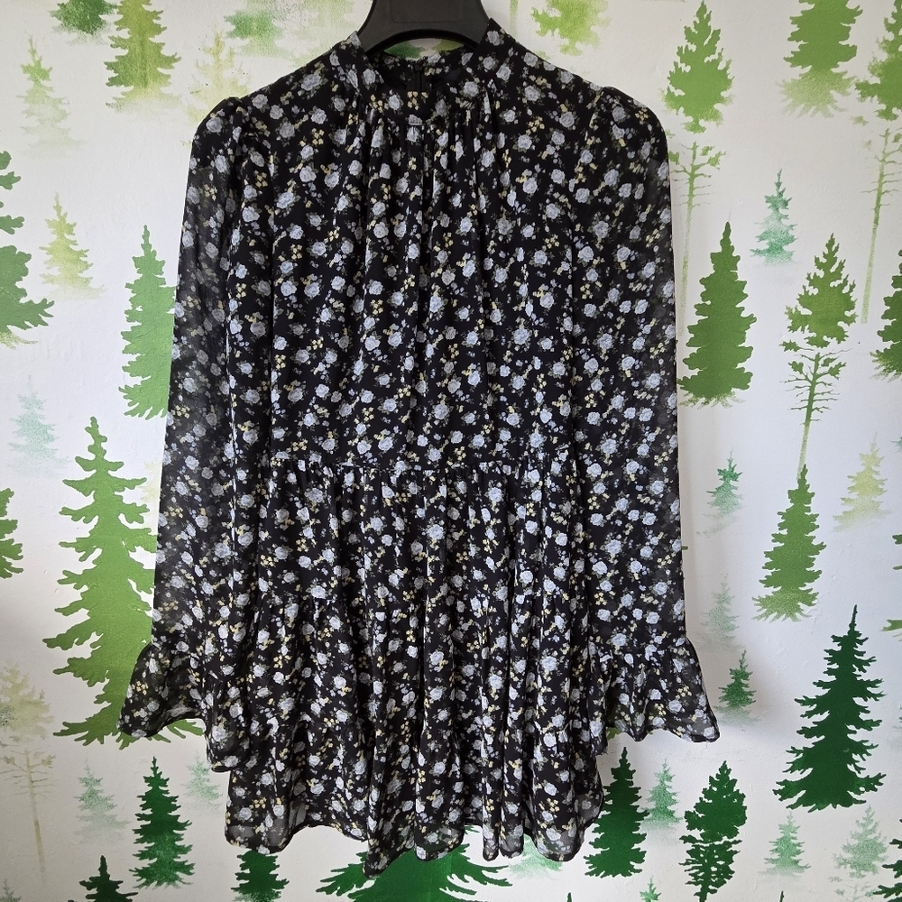 Forever 21 Floral Flowy Mini Dress